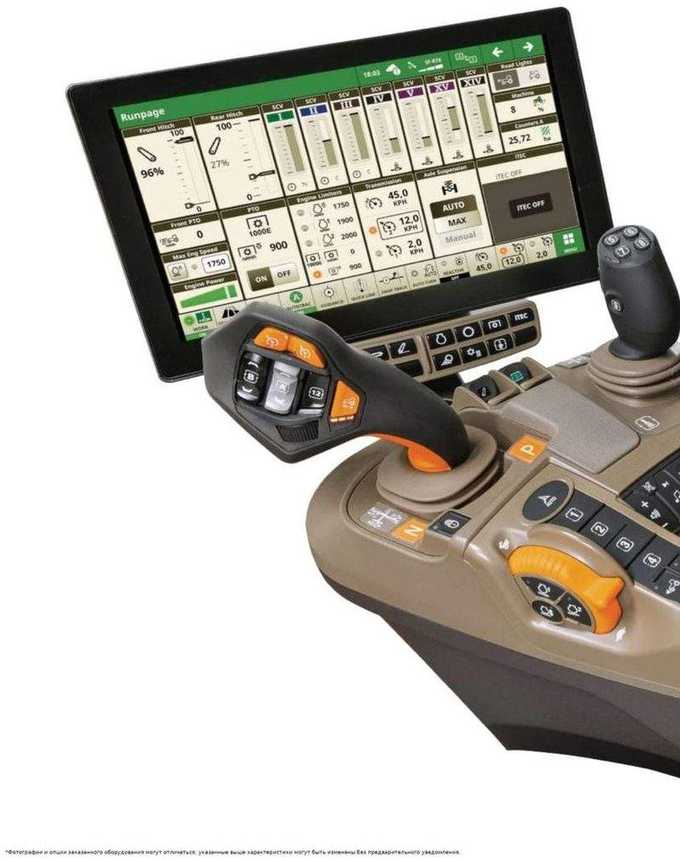 John Deere G5 Command Center — сенсорный дисплей и джойстик
